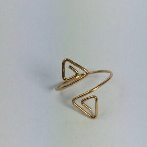 Double Triangle Ring