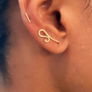 Curled Ear Climber
