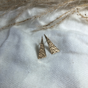 Acute Bubble Studs