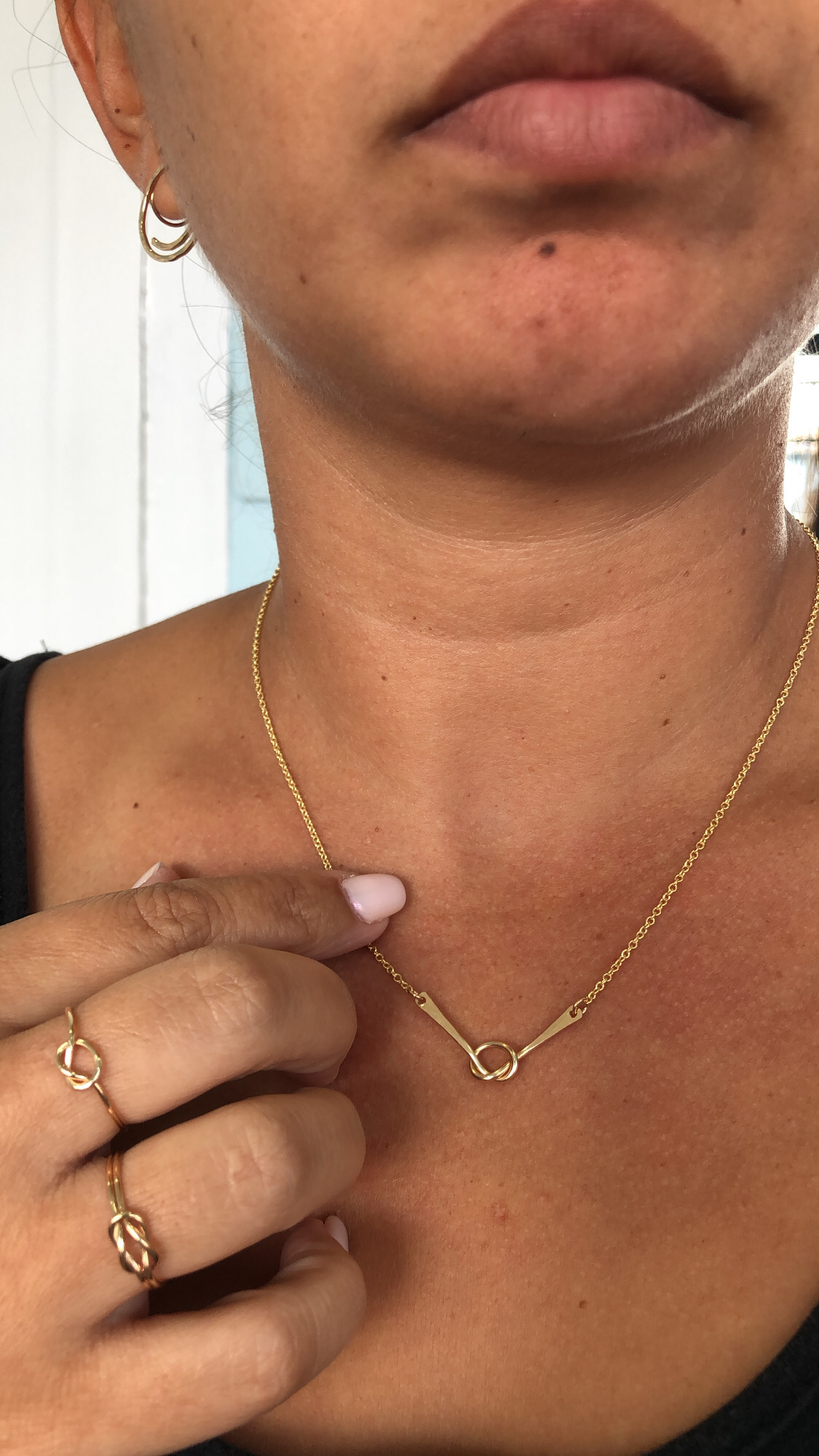 Knot Necklace