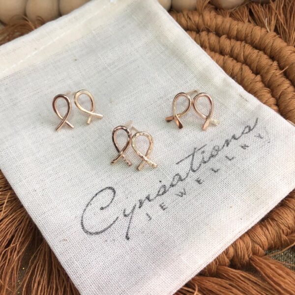 Mini Ribbon Studs - Image 5