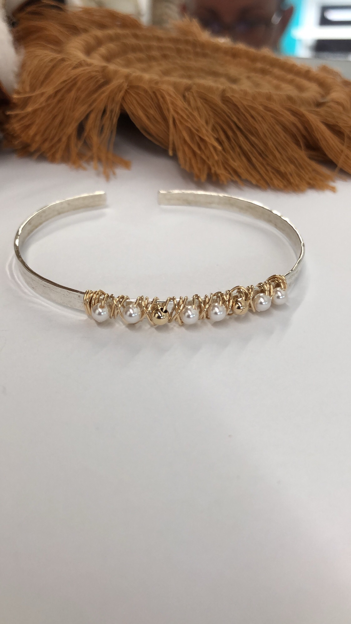 Eternal bangle